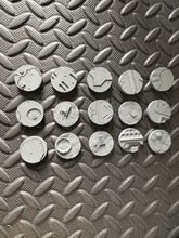 Load image into Gallery viewer, 15 x 27mm Sci-Fi Round Bases for Miniatures - 3d Printed Tabletop Terrain