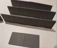Load image into Gallery viewer, OO Gauge 20 x Model Railway Walls Tracking Fencing Security Fences 1.4m Total
