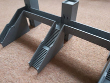 Load image into Gallery viewer, N Gauge Model Railway Station Platform Footbridge with Lifts Double Walkway