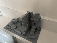 Load image into Gallery viewer, 28mm Damaged Industrial Factory Warehouse Wargaming Building Terrain Ruins