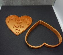 Load image into Gallery viewer, I Love You Mommy Cookie Cutter 3DPrinted Biscuit Stamp Fondant Icing Mothers Day