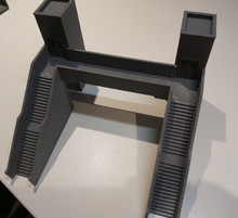 Load image into Gallery viewer, N Gauge Model Railway Station Platform Footbridge with Lifts Stairway Steps