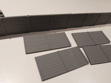 Load image into Gallery viewer, OO Gauge 20 x Model Railway Walls Tracking Fencing Security Fences 1.4m Total