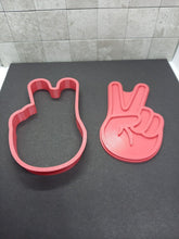 Load image into Gallery viewer, Peace Sign Cookie Cutter 3D Printed Biscuit Stamp Fondant Cake Decoration