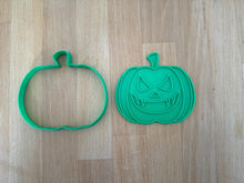 Load image into Gallery viewer, Halloween 3D Printed Cookie Cutter Set of 6 Ghost Pumpkin Bat Stamp Baking Shape