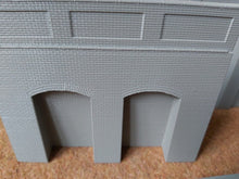Load image into Gallery viewer, OO Gauge Model Railway Arches Road Bridge Support Wall Sections Retaining Walls