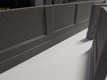 Load image into Gallery viewer, OO Gauge Model Railway Station High Wall Double Sided Detail 3 Different Lengths
