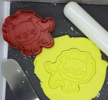 Load image into Gallery viewer, Lion Cookie Cutter 3D Printed Biscuit Stamp Fondant Icing Cake Decoration Animal