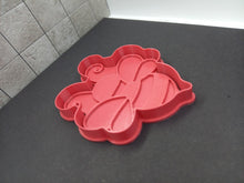 Load image into Gallery viewer, Bee Cookie Cutter 3D Printed Biscuit Stamp Fondant Icing Cake Decoration