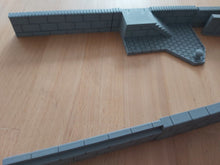 Load image into Gallery viewer, 28mm Dock Walls Dock Gate Sets River Gates Wargaming Moving Gates