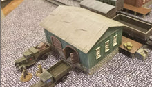 Load image into Gallery viewer, OO Gauge Warehouse Building Railway Platform Shipping Building Industrial