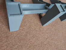 Load image into Gallery viewer, N Gauge Model Railway Station Platform Footbridge with Lifts Double Walkway