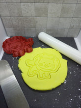 Load image into Gallery viewer, Lion Cookie Cutter 3D Printed Biscuit Stamp Fondant Icing Cake Decoration Animal