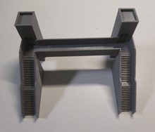 Load image into Gallery viewer, N Gauge Model Railway Station Platform Footbridge with Lifts Stairway Steps