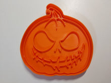 Load image into Gallery viewer, Pumpkin Halloween 3DPrinted Cookie Cutter and Stamp Spooky Baking Tool