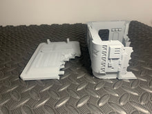 Load image into Gallery viewer, Battle Damaged Buildings Ruins Modular 28mm Sci Fi Wargaming Tabletop Terrain
