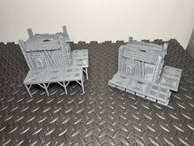 Load image into Gallery viewer, 28mm Wasteland Medium Shanty Huts Sci-Fi or Post-Apocalyptic Terrain
