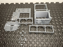 Load image into Gallery viewer, 28mm Wasteland Medium Shanty Huts Sci-Fi or Post-Apocalyptic Terrain