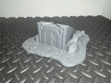 Load image into Gallery viewer, Desert Edge Bunker Desert Outpost Tatooine Sci Fi Style Building 28mm 32mm