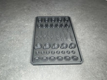 Load image into Gallery viewer, Minatures and Faces Dry Brush Texture Palette for Miniature Painting - Unprimed
