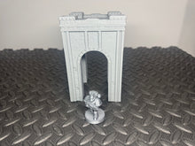 Load image into Gallery viewer, Desert City Gate - 28mm Desert Terrain - Desert Edge Wargaming Scenery