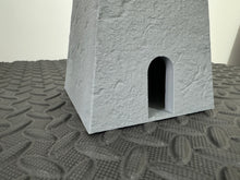 Load image into Gallery viewer, Desert Guard Tower Outer Rim Tatooine Sci Fi Style Building 28mm Wargaming Terrain 3D Printed