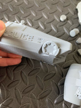 Load image into Gallery viewer, 3 x Grid City Cars for Sci-Fi Skirmish Games Scatter Terrain 28mm 3D Printed