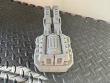 Load image into Gallery viewer, Modular Railgun Cannon - Sci-Fi Scatter Terrain - Tabletop Terrain 28mm