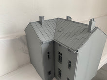 Load image into Gallery viewer, Townhouse Corner House Wargaming Building 28mm Tabletop Gaming