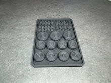 Load image into Gallery viewer, Tyres and Tracks Dry Brush Texture Palette for Miniature Painting - Unprimed