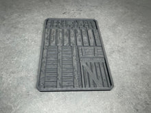 Load image into Gallery viewer, Wood and Planks Dry Brush Texture Palette for Miniature Painting - Unprimed