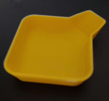 Load image into Gallery viewer, 4 x Board Game Token Trays Container Funnel Jigsaw Nuts Bolts Stackable Tray