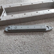Load image into Gallery viewer, OO Gauge Model Railway Canal Lock Scenery Kit Modular Lock Gates Narrowboat
