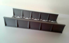 Load image into Gallery viewer, Model Railway Girder Bridge With Stone Effect End Supports 00 Gauge Single Track