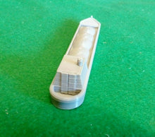 Load image into Gallery viewer, Working Cargo Covered Canal Barge Boat N Gauge Model Railway Scenery