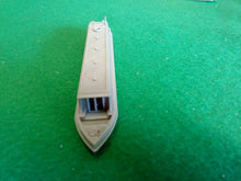 Load image into Gallery viewer, Leisure Canal Boat Barge River Boat N Gauge Model Railway Scenery Wide Beam