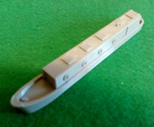 Load image into Gallery viewer, Leisure Canal  River Boat Barge N Gauge Model Railway Scenery