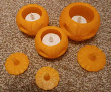 Load image into Gallery viewer, Halloween Pumpkins With Tealights x3 Small Medium Large 3d Print Jack O Lantern
