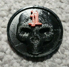 Load image into Gallery viewer, Warhammer Skulls 40k Style Objective Markers Numbers Colour Choice 40mm