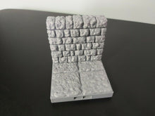 Load image into Gallery viewer, Dungeons & Dragons Warhammer Wargame Style Board Game Tiles Terrain Modular
