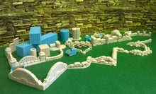 Load image into Gallery viewer, Model Railway Line Side Fencing 00gauge Farming Wargames 10 Panels + 1 Gate