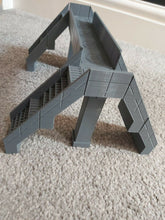 Load image into Gallery viewer, Modular Stairs Walkway System 28mm Wargame Cyberpunk Platform Steps Scenery Wargaming