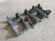 Load image into Gallery viewer, Destroyed Ruins English Terraced House Wargaming Building 28mm Interlocking