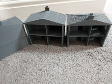 Load image into Gallery viewer, English Interlocking Terraced House System Wargaming Building 28mm