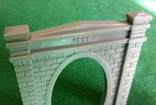 Load image into Gallery viewer, Railway Portal 1896 Detail Tunnel Single Track N Gauge Model Train Entrance