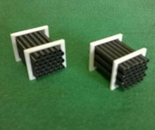 Load image into Gallery viewer, Drainpipes Water Pipes Stack with Frames Lorry Load 00/H0 gauge Model Railway x2