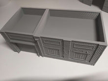 Load image into Gallery viewer, Warehouse Building Garage Workshop Wargaming Industrial Building 28mm Lockup