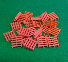 Load image into Gallery viewer, Large Red LPR Pallets Model Railway Scenery 00 Gauge La Pallete Rouge 24 Pack