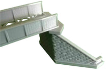 Load image into Gallery viewer, 00 Gauge Winged End Bridge Pier with Stonework Effect Support Pier Railway