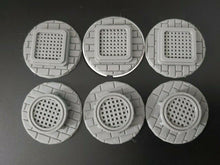 Load image into Gallery viewer, 28mm Bolt Action Style Sewer Access Markers Troops Emerging Man Hole Points x 6